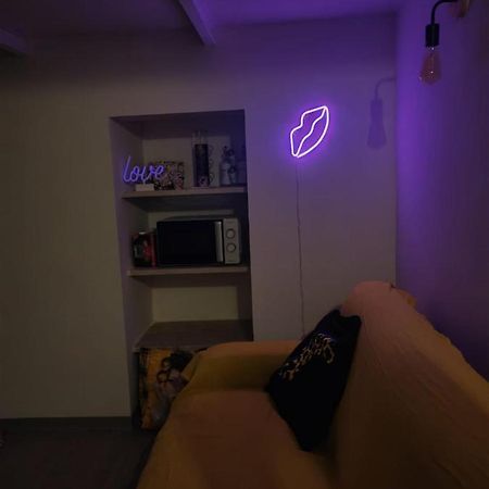 Apartamento Mini Loft In Centro Bari Exterior foto