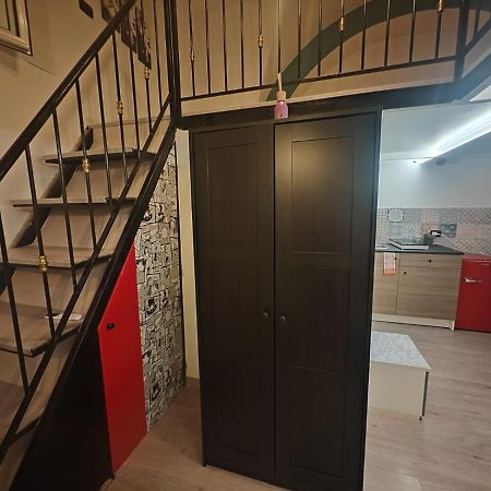 Apartamento Mini Loft In Centro Bari Exterior foto